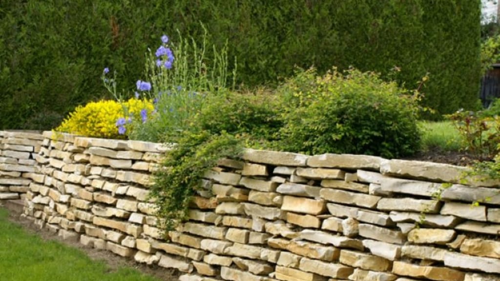 Les murs en pierre sèche